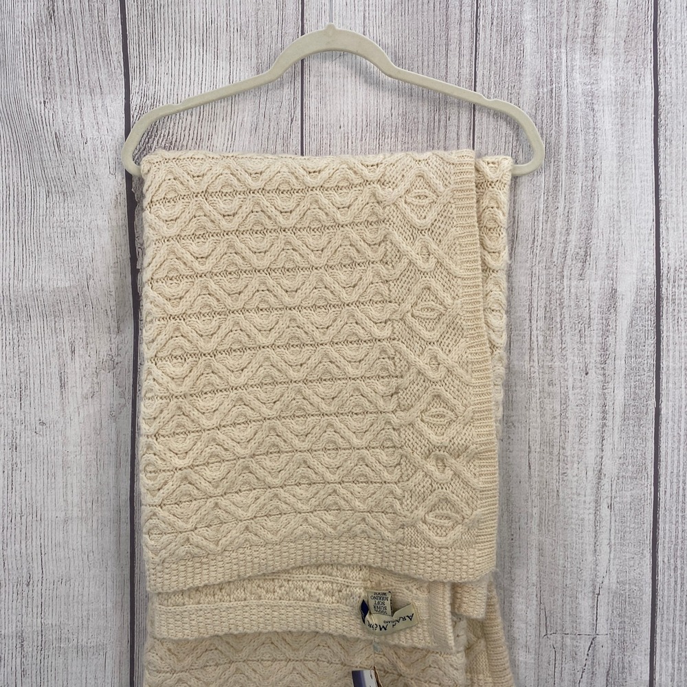Aran Mor Throw Blanket 40x60 Cream 100% Merino Wool Cable Knit Ireland Chunky